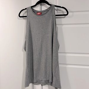 Nike XL exercise tank